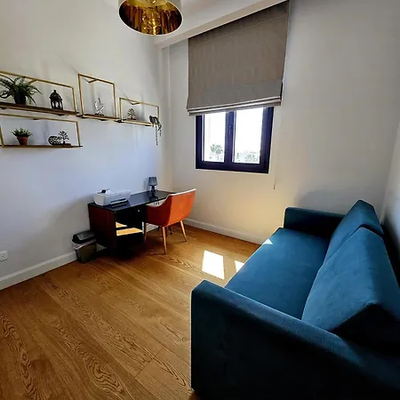 Lägenhet Heritage Paphos, Luxury Duplex With Private Pool *