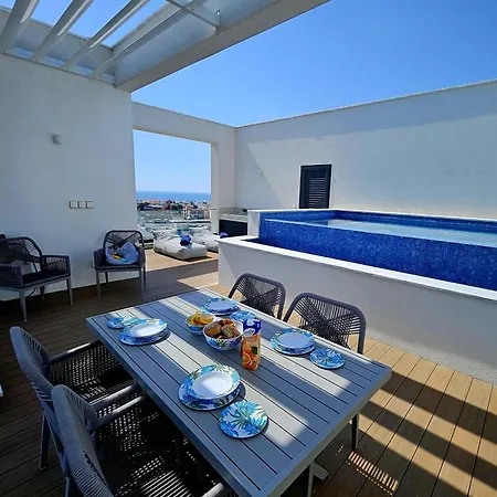 Heritage Paphos, Luxury Duplex With Private Pool Апартаменты *