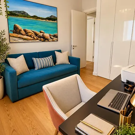 Апартаменты Heritage Paphos, Luxury Duplex With Private Pool *