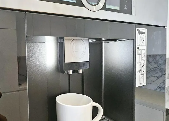 Heritage Paphos, Luxury Duplex With Private Pool アパート