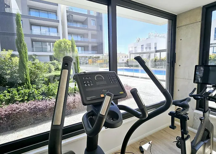 Heritage Paphos, Luxury Duplex With Private Pool * パ フォス